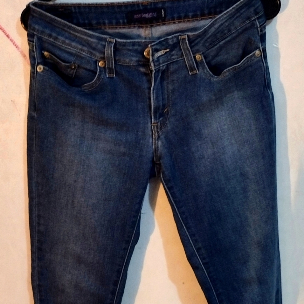 LEVIS JEANS